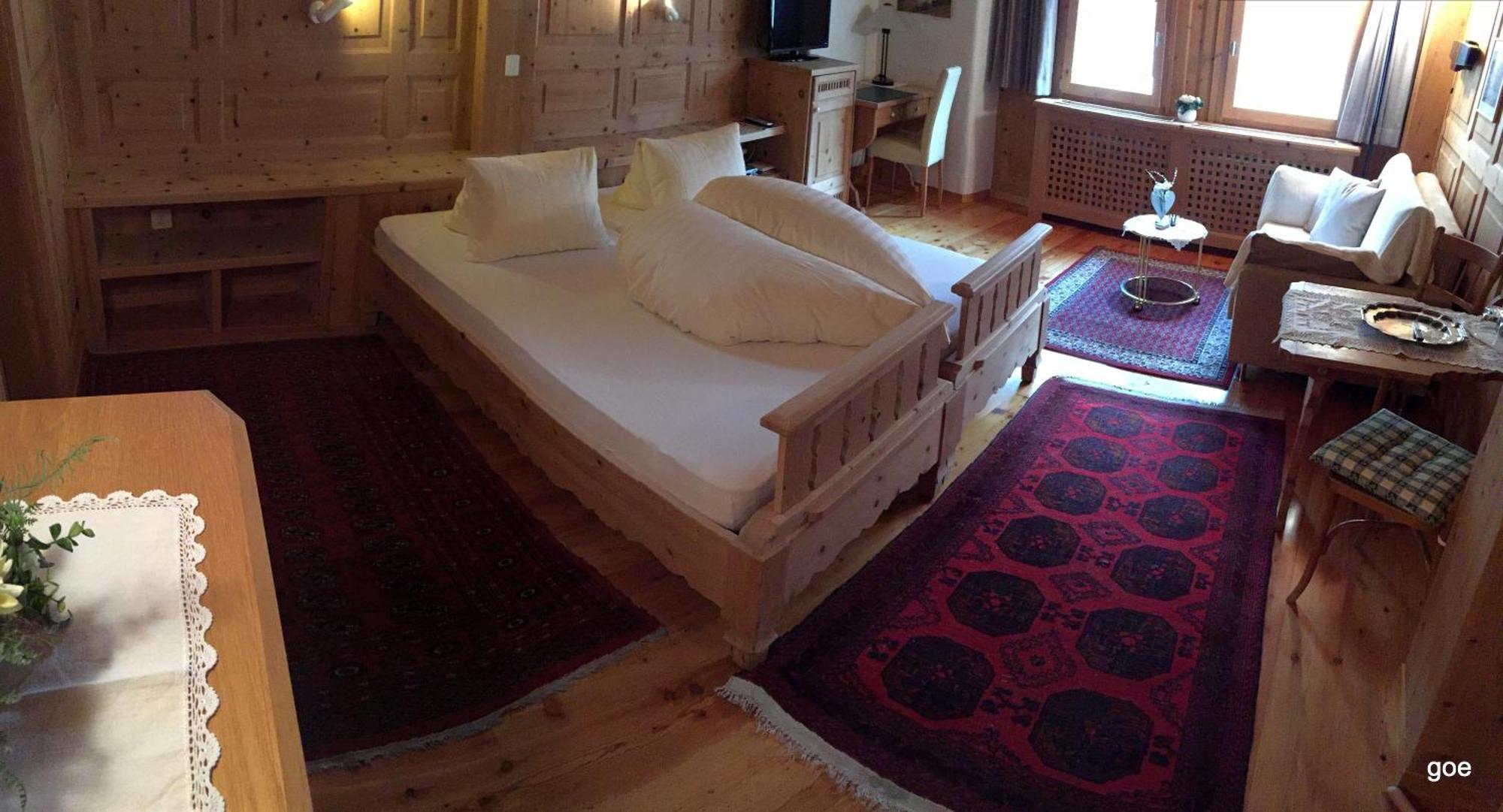 Hotel Chasa Sofia Scuol Room photo